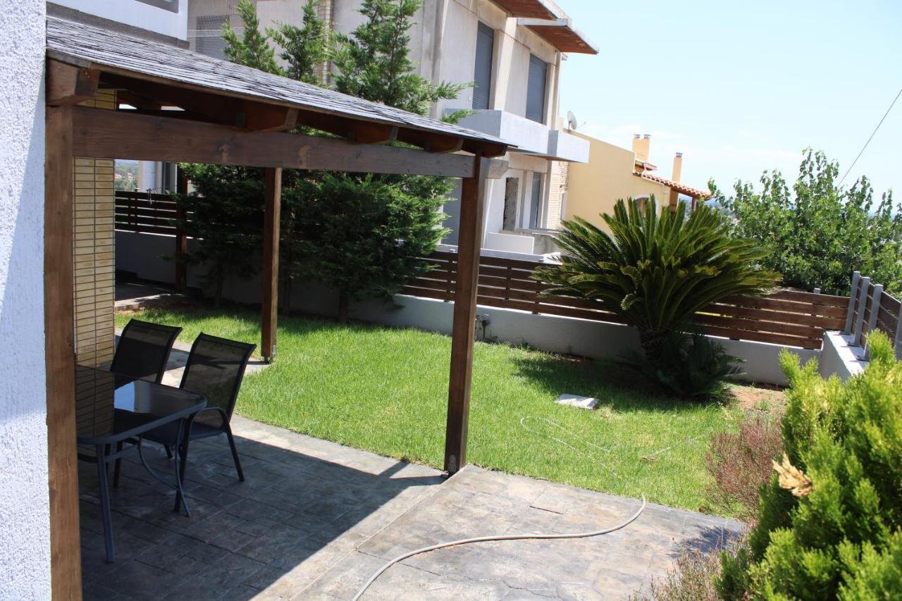 T&A Apartment,Near The Sea. Marathon  Ngoại thất bức ảnh