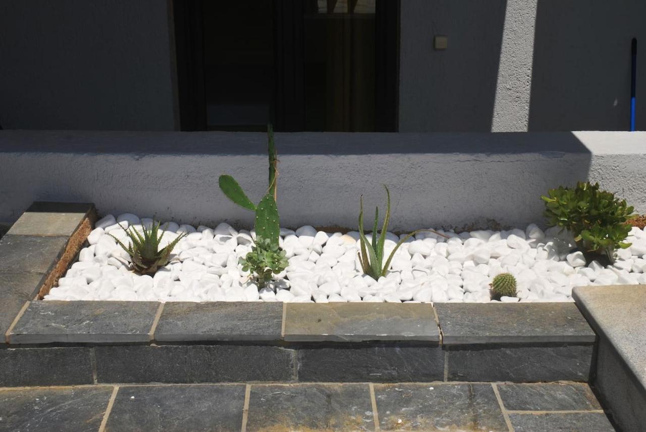 T&A Apartment,Near The Sea. Marathon  Ngoại thất bức ảnh